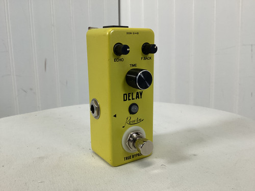 Vist Large View of Product Image Which is Used Rowin DELAY Delay Pedal