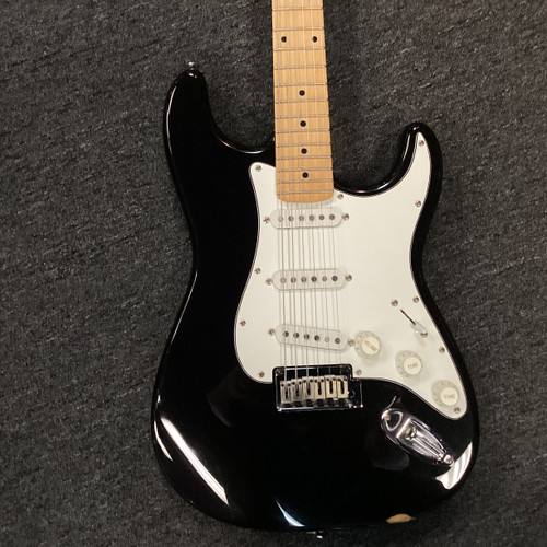 Vist Large View of Product Image Which is Used Squier STRATOCASTER STANDARD S Type Electric Guitar Black 6-String