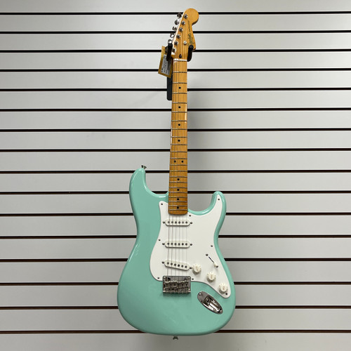 Vist Large View of Product Image Which is Used - Squier CLASSIC VIBE 50S HT STRAT B-STOCK Electric Guitar