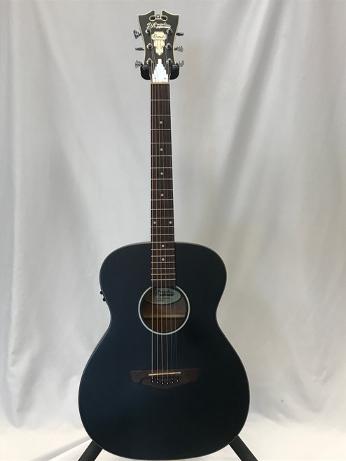 Vist Large View of Product Image Which is Used D'Angelico PREMIER Laminate Top Acoustic Guitar Black