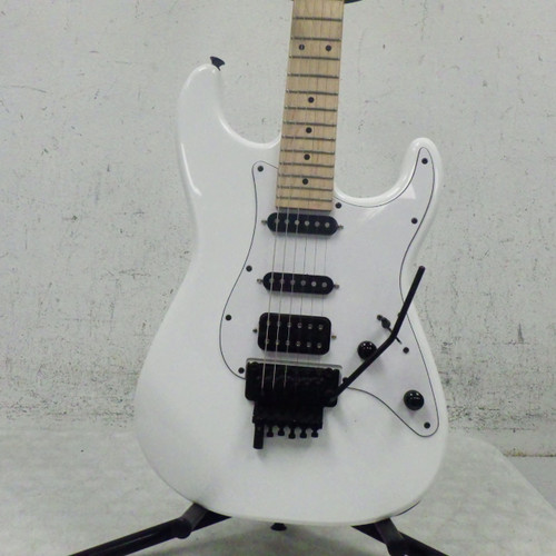 Vist Large View of Product Image Which is Used Jackson Adrian Smith SDXM S Type Electric Guitar White 6-String