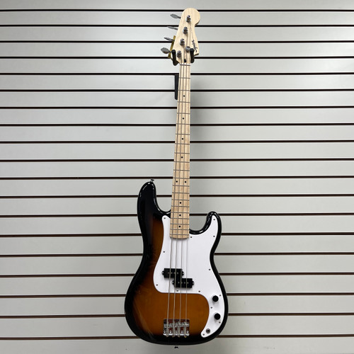Vist Large View of Product Image Which is Used - Squier SONIC P  B-STOCK Bass Guitar 