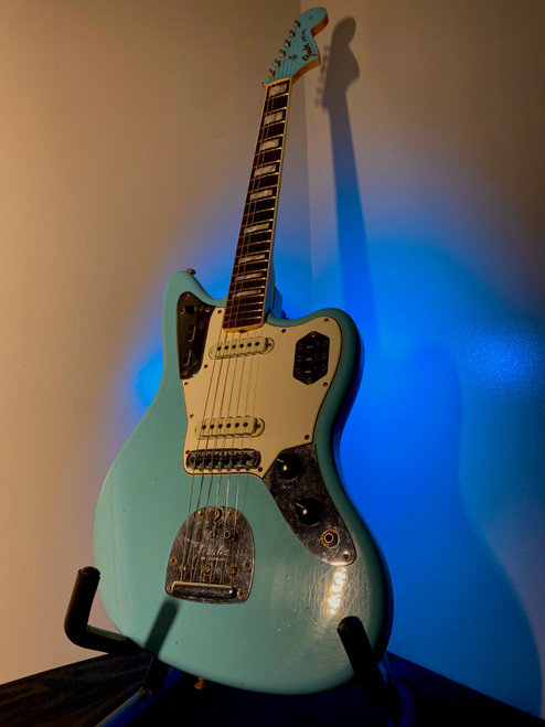 Vist Large View of Product Image Which is Used Fender 2020 CUSTOM SHOP JAGUAR JRN Offset Double Cutaway Electric Guitar Blue 6-String