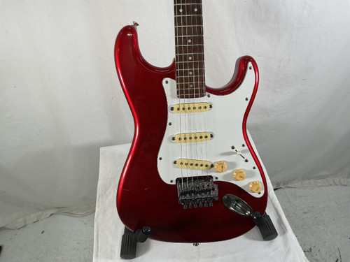 Vist Large View of Product Image Which is Used Fender MIJ CONTEMPORARY STRAT 1987 Vintage S Type Electric Guitar Red 6-String