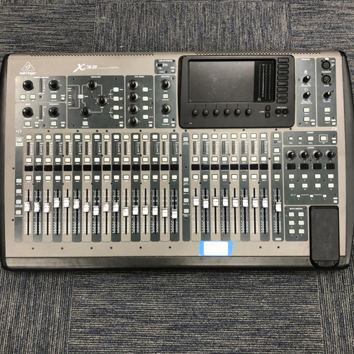 Vist Large View of Product Image Which is Used Behringer X32 CONSOLE W/ ROADCASE Mixing Console