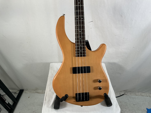 Vist Large View of Product Image Which is Used Dean EDGE 4 STRING P Type Bass Guitar Amber 4-String