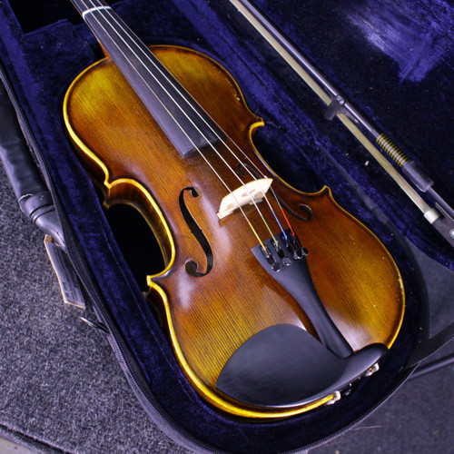 Vist Large View of Product Image Which is Used CONSERVATORY CV200 4/4 VIOLIN W/C/B Violin 4/4 Size
