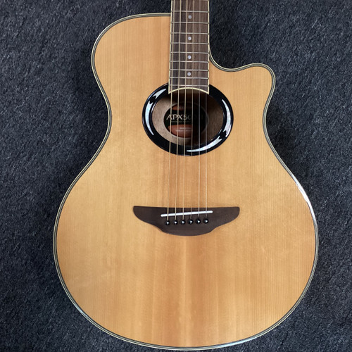 Vist Large View of Product Image Which is Used Yamaha APX500II Laminate Top Acoustic Guitar Natural