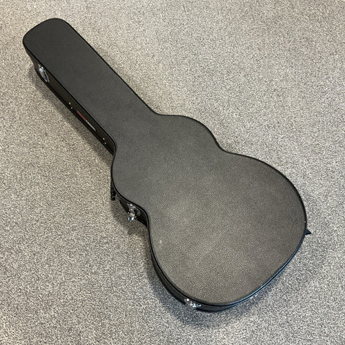 Vist Large View of Product Image Which is Used GATOR 000 ACOUSTIC HARDSHELL CASE
