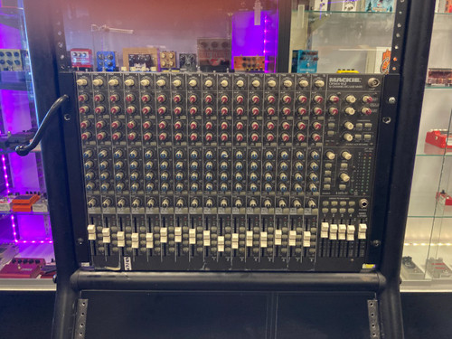 Vist Large View of Product Image Which is Used Mackie CR1604-VLZ with Rolling Rack