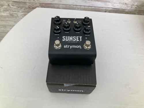 Vist Large View of Product Image Which is Used Strymon SUNSET DUAL OVERDRIVE LTD  Pedal