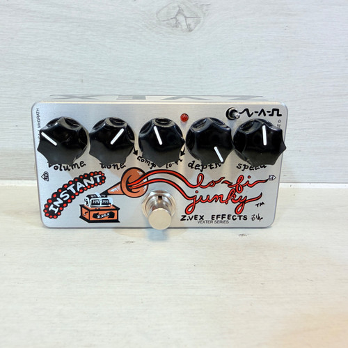 Vist Large View of Product Image Which is Used Zvex LO-FI JUNKY Guitar Effect