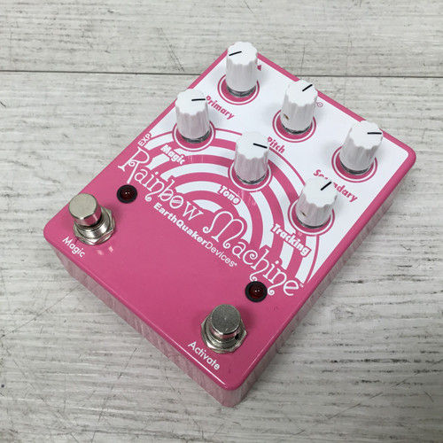 Vist Large View of Product Image Which is Used Earthquaker Devices Rainbow Machine Pitch Pedal