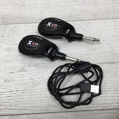 Vist Large View of Product Image Which is Used Xvive U2 Guitar Wireless System