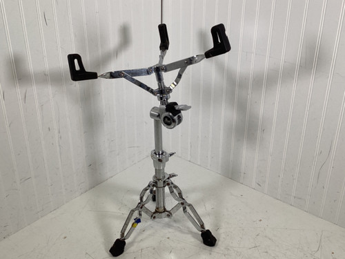 Vist Large View of Product Image Which is Used Pearl GYRO LOCK SNARE STAND Snare Stand