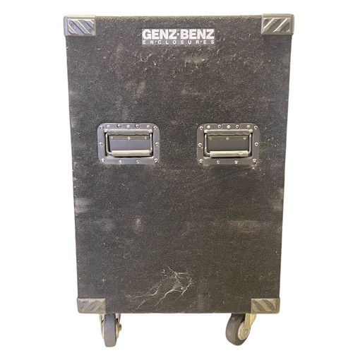 Vist Large View of Product Image Which is Used Genz Benz Tabletop Mixer Rack 9-12U Studio Rack Stand