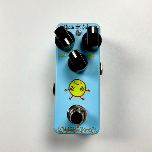 Vist Large View of Product Image Which is Used Effects Bakery Melon Pan Chorus Pedal