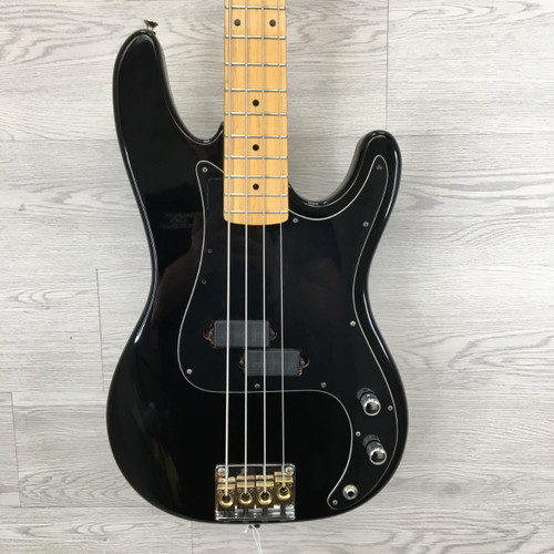 Vist Large View of Product Image Which is Used Epiphone ACCU-BASS-CH/B P Type Bass Guitar Black 4-String