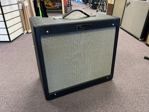 Vist Large View of Product Image Which is Used Fender BLUES JUNIOR IV 1 x 12 Tube Combo Amplifier 1 x 12