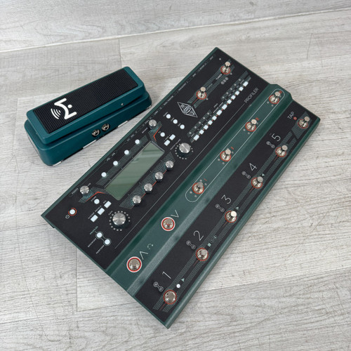 Vist Large View of Product Image Which is Used Kemper Profiler Stage Floorboard Amp Profiler - EP1-KP Included