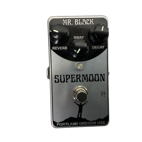 Vist Large View of Product Image Which is Used Mr. Black SUPERMOON Reverb Pedal