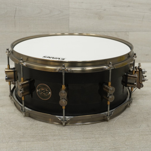 Vist Large View of Product Image Which is Used PDP 20th Anniversary Snare Drum - 6.5 X 14 Inch