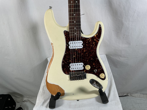 Vist Large View of Product Image Which is Used PARTSCASTER RELIC S Type Electric Guitar White 6-String