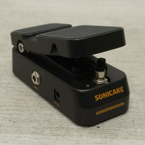 Vist Large View of Product Image Which is Used Sonicake Volwah Wah Pedal