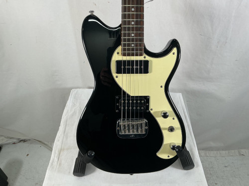 Vist Large View of Product Image Which is Used G&L FALLOUT Double Cut Electric Guitar Black 6-String