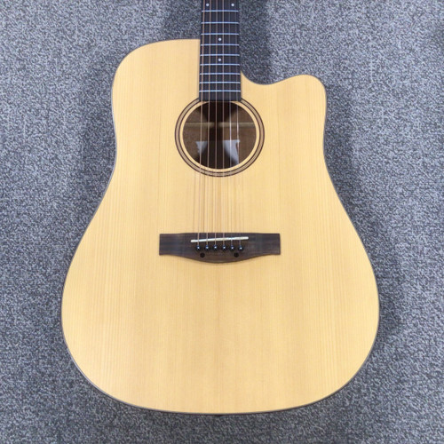 Vist Large View of Product Image Which is Used DONNER Acoustic Guitar