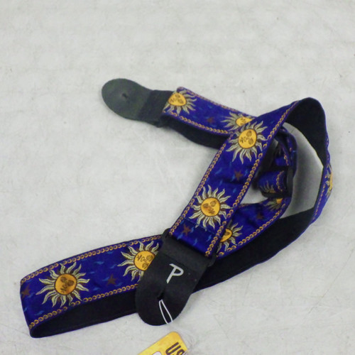 Vist Large View of Product Image Which is Used STRAP Guitar Accessory