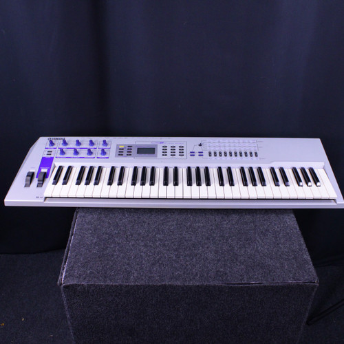 Vist Large View of Product Image Which is Used YAMAHA CS2X SYNTHESIZER 61-Key Synthesizer 61-Key