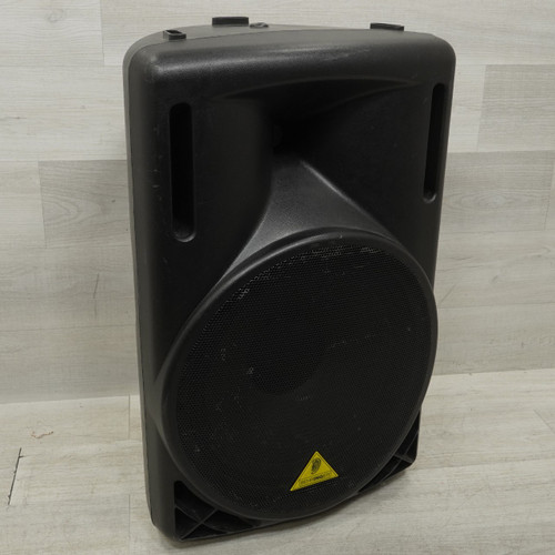 Vist Large View of Product Image Which is Used Behringer B215D Powered Full Range Speaker Cabinet - Local Pickup Only