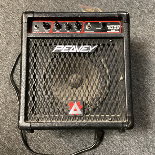 Vist Large View of Product Image Which is Used Peavey MICRO BASS 1 x 10 Bass Combo Amplifier 1 x 10