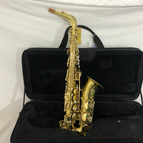 Vist Large View of Product Image Which is Used Yamaha YAS-52 Alto Saxophone