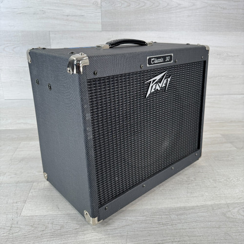 Vist Large View of Product Image Which is Used Peavey Classic 30 - 1 x 12-inch 30-watt Tube Guitar Combo Amplifier