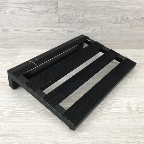 Vist Large View of Product Image Which is Used Pedaltrain CLASSIC JR PEDALBOARD Pedal Board