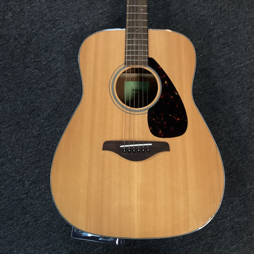 Vist Large View of Product Image Which is Used Yamaha FG-800 AS IS Laminate Top Acoustic Guitar Natural