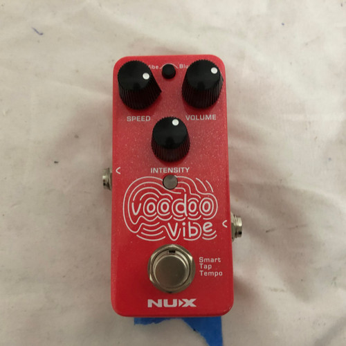 Vist Large View of Product Image Which is Used Nux VOODOO VIBE Vibrato Pedal