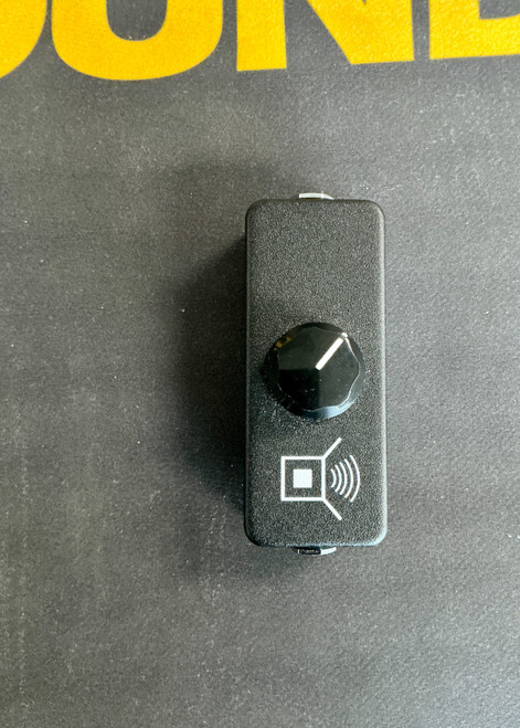 Vist Large View of Product Image Which is Used JHS Pedals LITTLE BLACK BOX AMP Guitar Effects Pedal