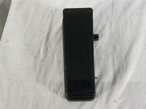 Vist Large View of Product Image Which is Used Dunlop EW-95V MISTER CRYBABY Wah Pedal