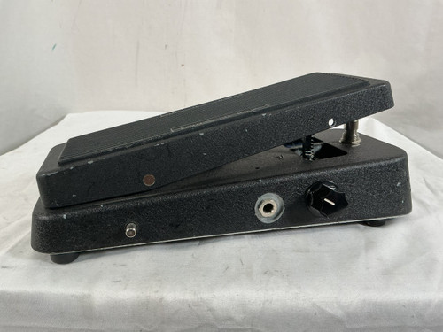 Vist Large View of Product Image Which is Used Dunlop EW-95V MISTER CRYBABY Wah Pedal