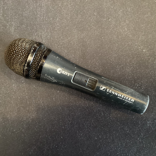 Vist Large View of Product Image Which is Used Sennheiser E825S Dynamic Microphone