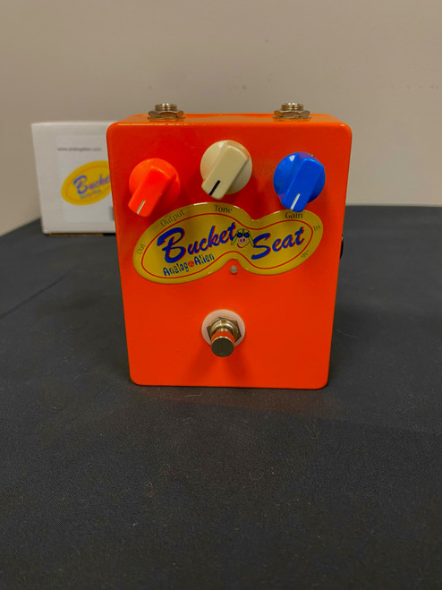 Vist Large View of Product Image Which is Used Analog Alien BUCKET SEAT Distortion Pedal