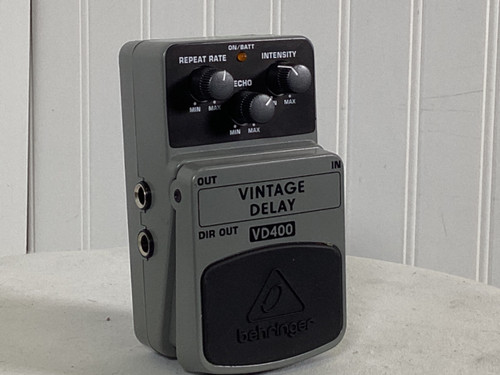 Vist Large View of Product Image Which is Used Behringer VD400 VINTAGE DELAY Delay Pedal