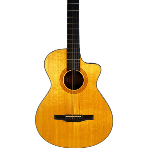 Vist Large View of Product Image Which is Used 2005 Taylor NS32-CE Nylon String Acoustic-Electric Guitar