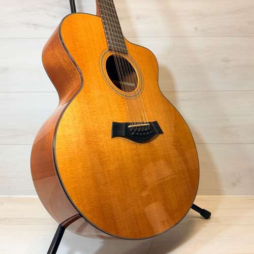 Vist Large View of Product Image Which is Used Taylor LKSM Solid Top Acoustic Guitar Natural