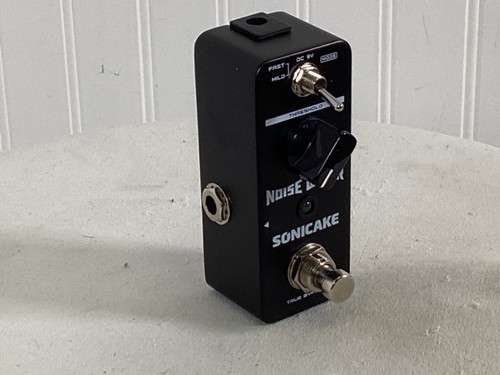 Vist Large View of Product Image Which is Used Sonicake NOISE WIPER GATE PEDAL Controller Pedal