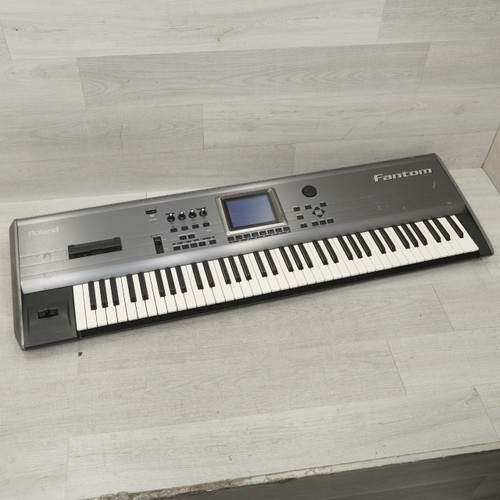 Vist Large View of Product Image Which is Used Roland FA-76 76-key Synthesizer
