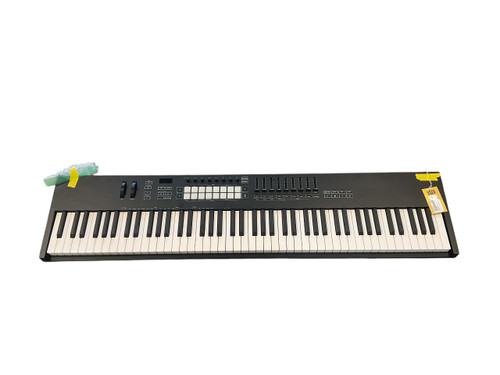 Vist Large View of Product Image Which is Used Novation LAUNCHKEY 88 88-Key Keyboard 88-key